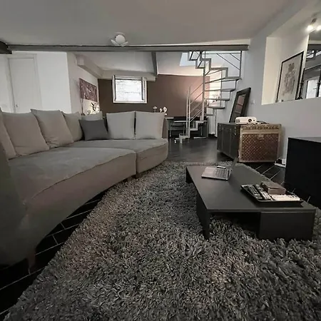 Apartament Nolo - Chic Retreat