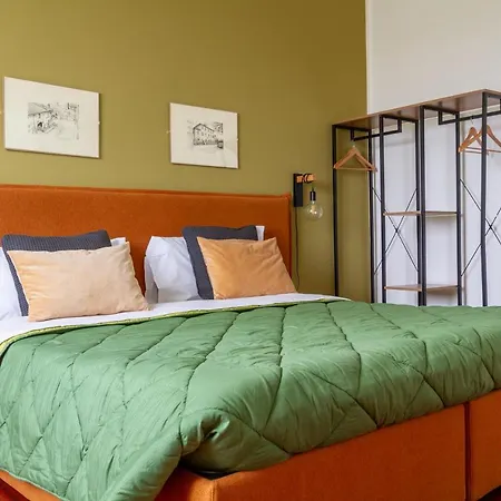 Apartment Station - Via Gioia 71 - M3 Sondrio