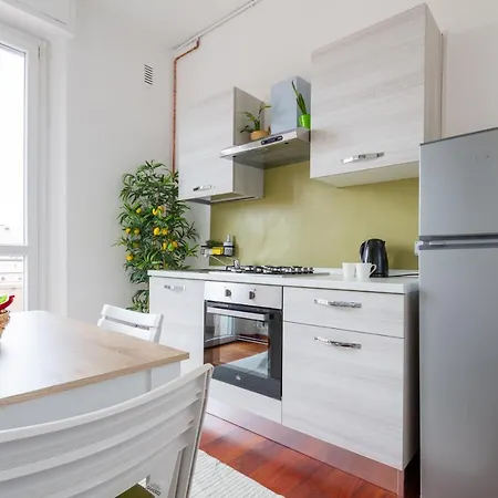 Apartment Station - Via Gioia 71 - M3 Sondrio