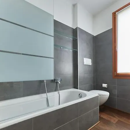 Large Navigli Apartamento