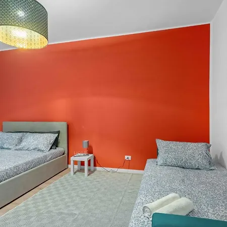 Tul18 - New With Modern Design - Daire Milano