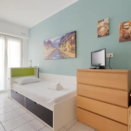 Vigentino Balcony Daire