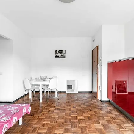 Mi8 -10 Minutes From The Duomo- Large Mediolan