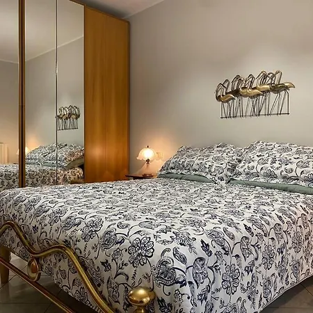 Adriano Apartmán