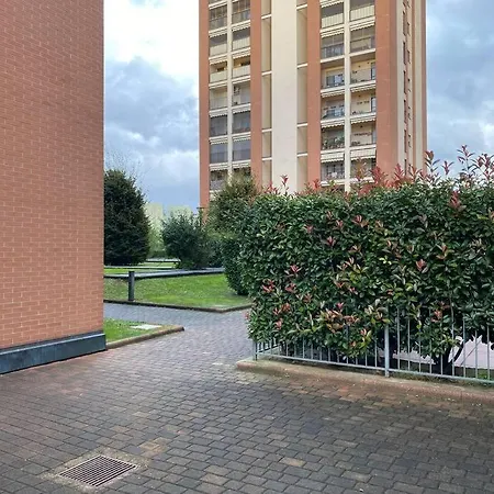 Adriano Apartmán *