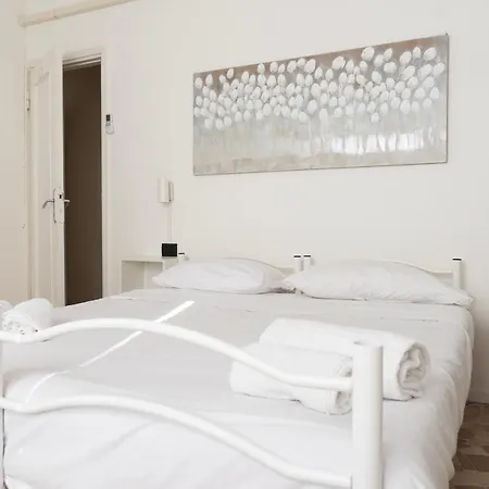 Casa Botticelli - 15 Minuti Dal Duomo *