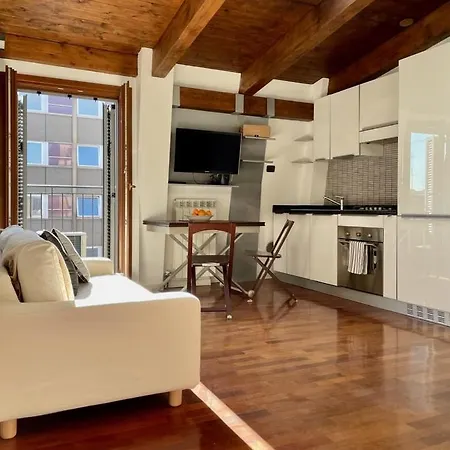 Porta Venezia-cozy ميلان