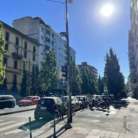 Daniela's Spazioso Ai Navigli 아파트