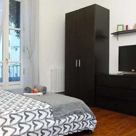Centro Milano-appartamento Accogliente E Riservato Διαμέρισμα