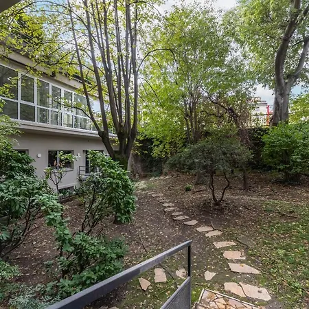 We - Broletto Boutique * Milano