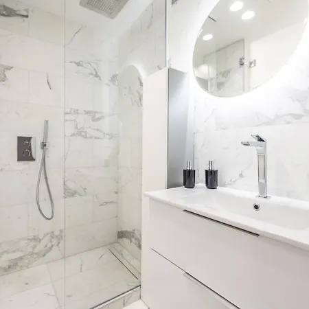 We - Broletto Boutique * מילאנו