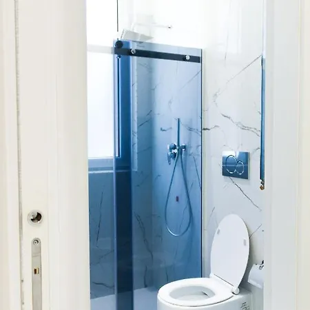 Apartment Attia 3 - Wifi - Duomo Milan