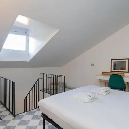 Ihost - Pasteur 15 Appartamento