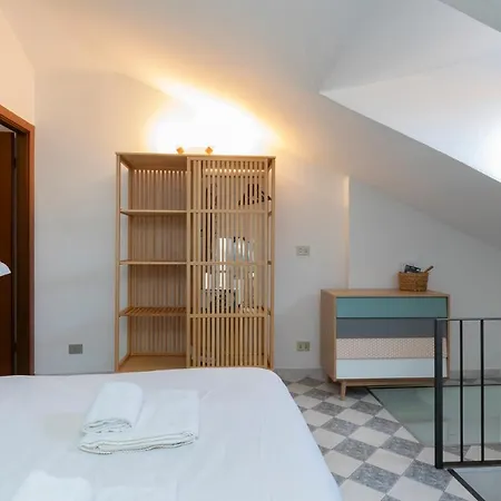 Ihost - Pasteur 15