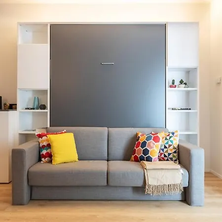 Emotichome 8 E 9 Flexyrent Studio アパート *