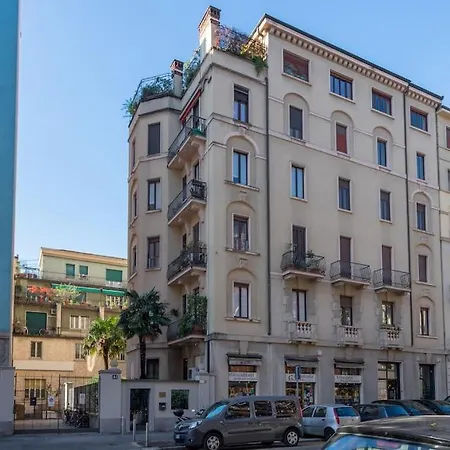 Meravigliosa In Tortona District,wifi E Comfort アパート