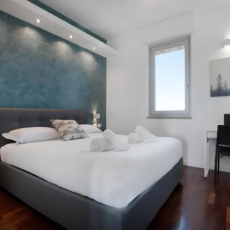 Navigli - Duomo Magnificent View Of The Skyline Lejlighed Milano