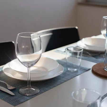 Lejlighed Navigli - Duomo Magnificent View Of The Skyline Milano