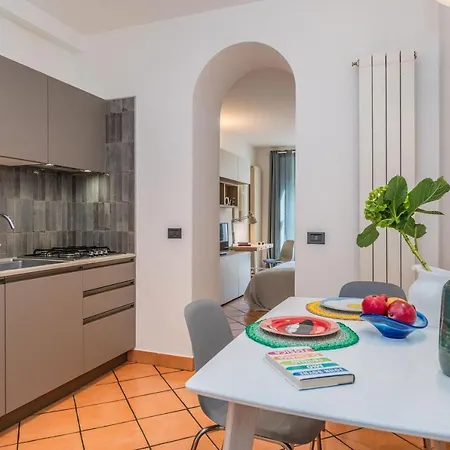 Apartment Design In Navigli Area! *
