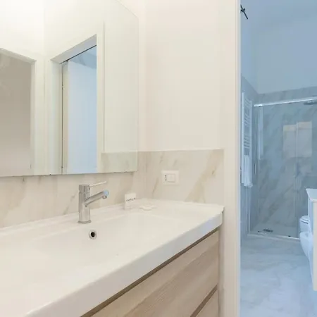Lejlighed Joivy Minimalistic Flat Near The Centre Milano