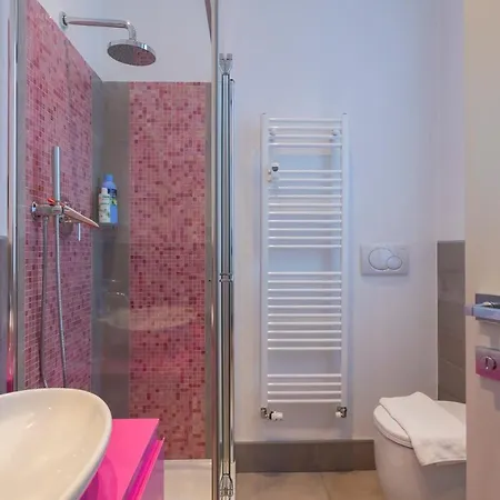 Elegante Trilocale Vicino A Piazzale Loreto Milão