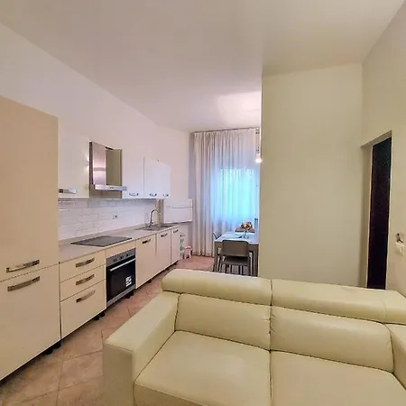 Apartment Watercolor House ,fibra Internet And Netflix Milan