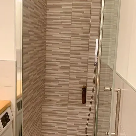 Apartamento Ps Is Just Above The Subway M3 - 9mins To Duomo Milão