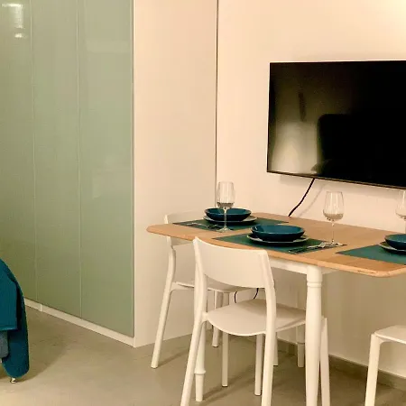 Ps Is Just Above The Subway M3 - 9mins To Duomo * Milaan