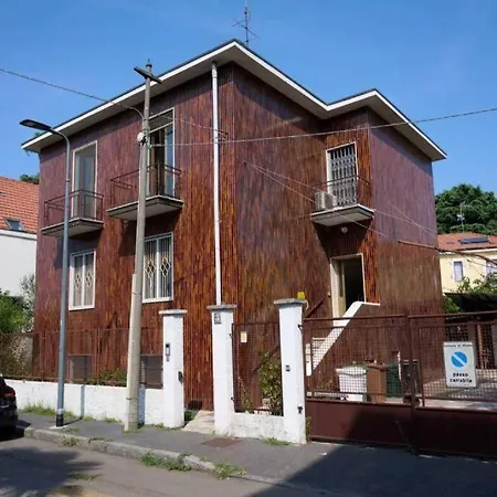 Appartement Tranquillo Bilocale Nel Quartiere Baggio Milaan