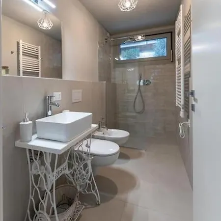 Dimora Il Cortile Holiday home Milan