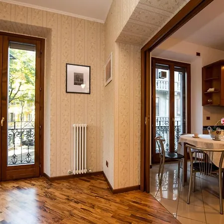 Apartment Shortmi Montello Milan