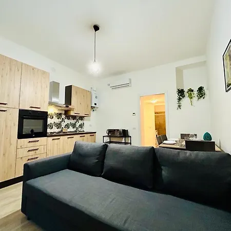 Apartment Kibilu - Via Valtellina - Quartiere Isola - Stazione Garibaldi - Monumentale - Vicinanze Brera