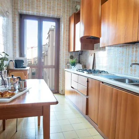I Host - Sant'agostino 7 Apartment Milan