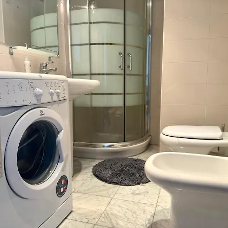 Urban Jungle 2 - Porta Nuova Апартаменты *