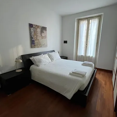 公寓 Bilocale Zona Tortona 米兰