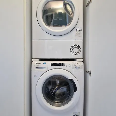 Quick Flat Lucini - Private Garden And Parking Appartement *