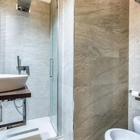 דירה Ad Un Passo Dal Duomo Elegante Wifi