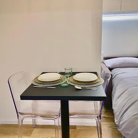 Casa Blanca Porta Venezia