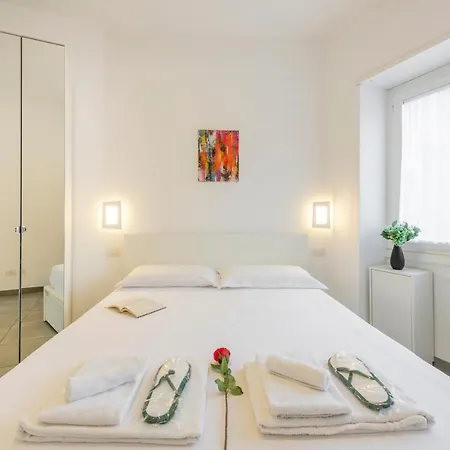 Апартаменты Washington, 83 - Luminoso E Милан