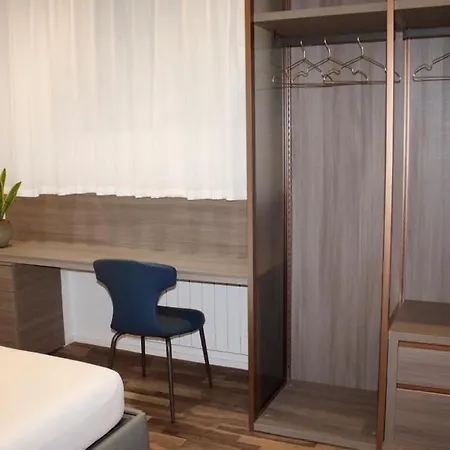 Apartment Broletto 5 Minutes From Duomo *