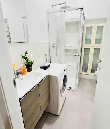 Apartment L' Harem Del Monzino Milan