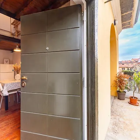 Apartment Navigli - Centro Vintage Apt - Free Wifi & Relax Milan