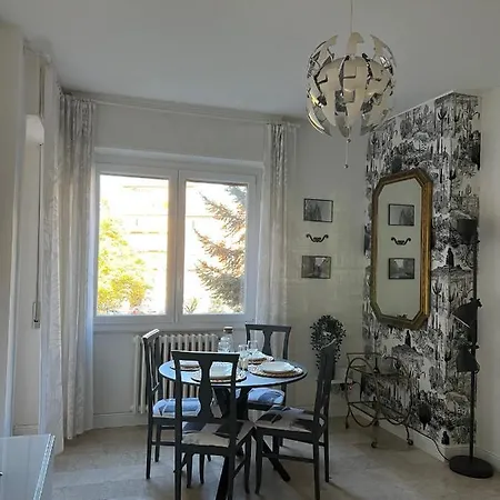 Cici's Apartament *