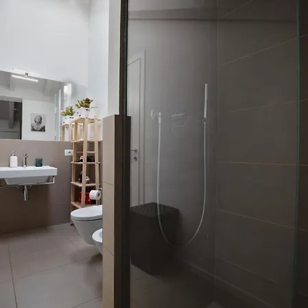 Duomo-central Station Wifi-netflix - Subway 5 Min - Area * Milano