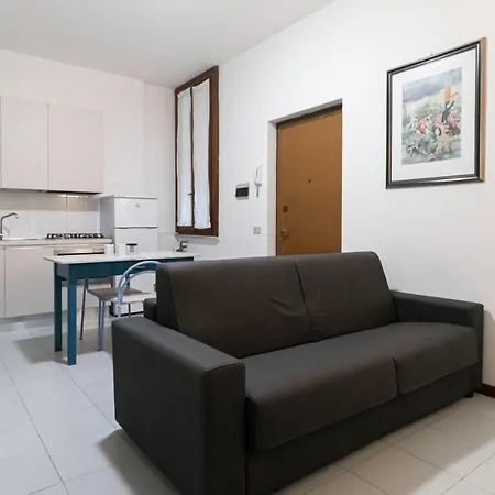 Italianway - Cesare Da Sesto 20 B * Milan