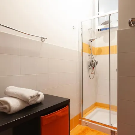 Apartment Casa Monet - 10 Minuti Dal Duomo Milan