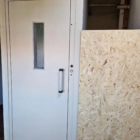 Into The World 아파트 *