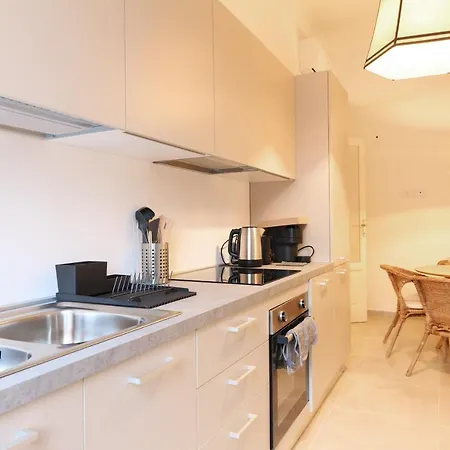 Michelangelo Luxury Apt Apartment *