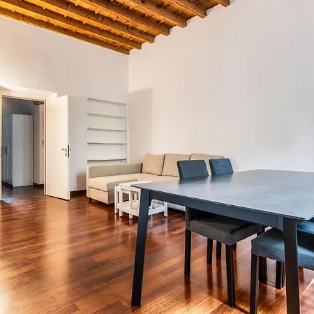Nuovo Elegante Trilocale Tra Duomo E Darsena Apartment