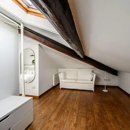 Buenos Aires' Nest - 10 Minutes From Duomo With Terrace شقة *